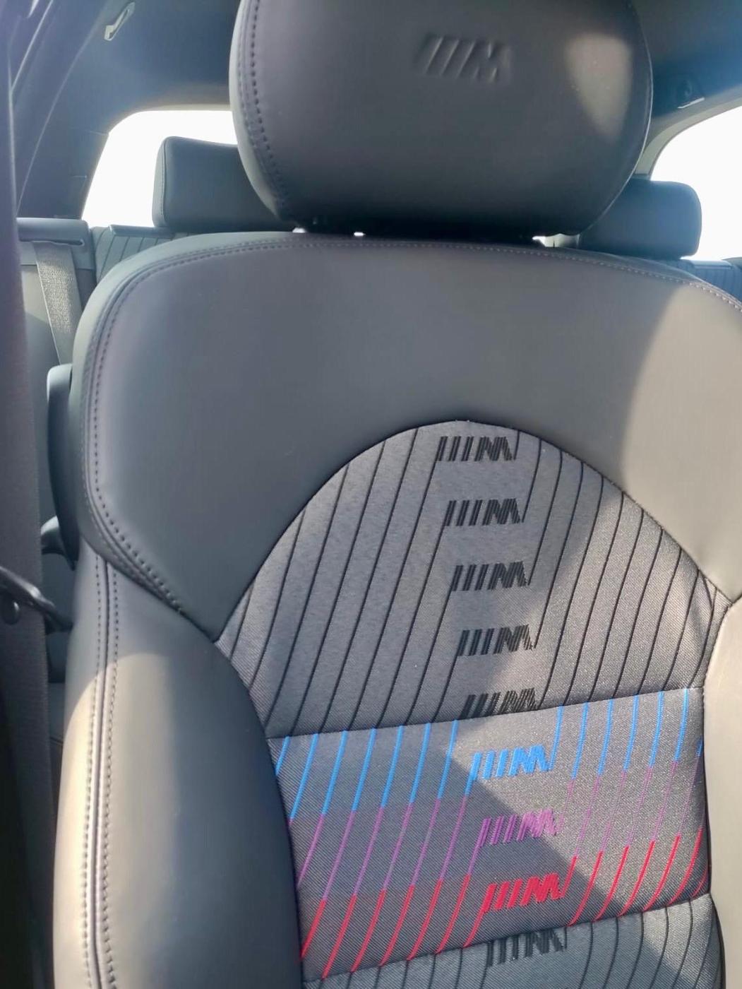 Arbeit der Autosattlerei Drechsler
